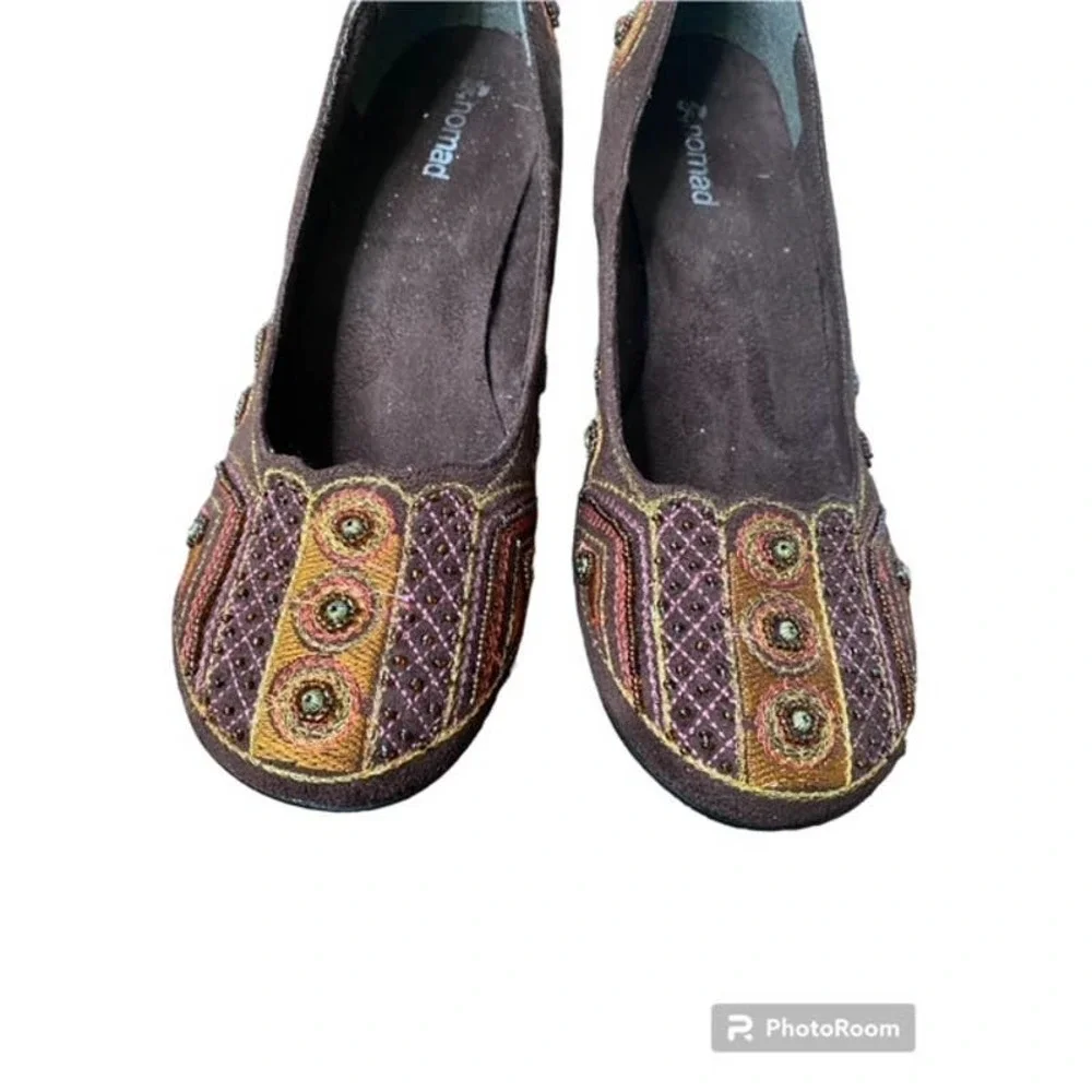 Nomad Dark Brown Suede Wedges‎ with Embroidery